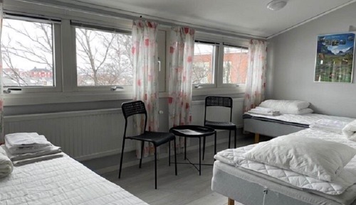 Economy Triple Room
