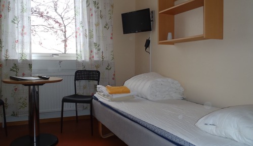 Economy Twin Room, Shared Bathroom (Vandrarhem)