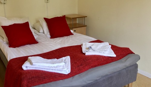 Standard Triple Room, Private Bathroom (Hotellbyggnad)