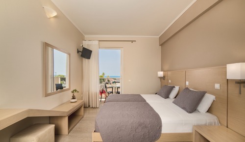 Standard Twin Room, Sea View