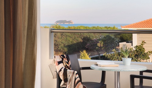 Family Room, Sea View