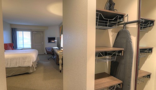 Deluxe Room, 1 King Bed, Fireplace (Balcony)