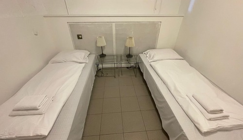 Economy Twin Room