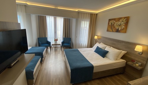 Standard Quadruple Room
