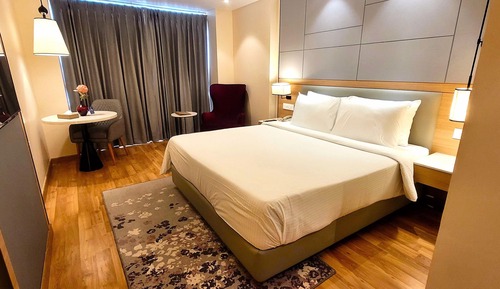 Executive Room, 1 King Bed