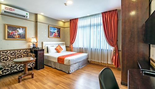 One Bedroom Deluxe Apartment