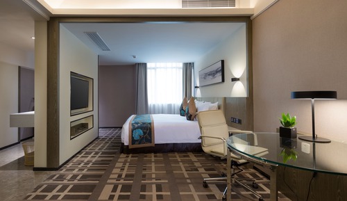 Superior King Room