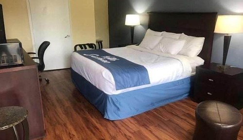 Room, 1 King Bed, Non Smoking