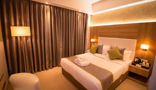 Executive Room