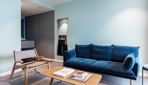 Room (First Class)