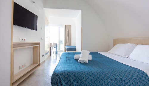 Superior Triple Room, Sea View
