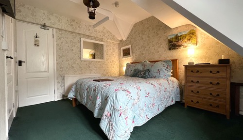 Standard Double Room, Ensuite