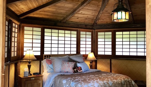 Romantic Single Room, 1 Queen Bed (Japanese Tea House)