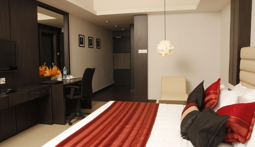 Deluxe Double or Twin Room, 1 Double Bed, Private Bathroom, City View