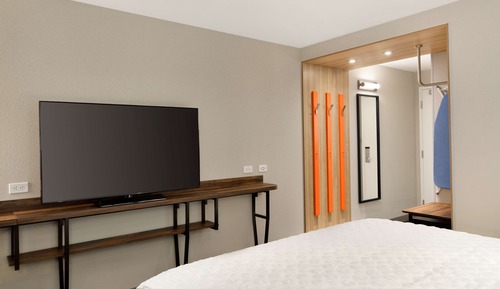 Room, 1 King Bed