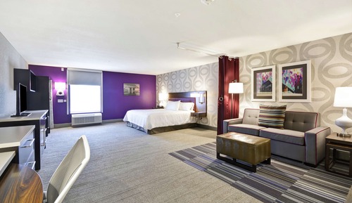 Studio, 1 King Bed, Accessible, Bathtub
