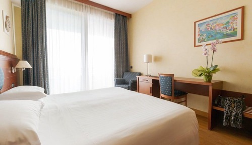 Superior Double or Twin Room, Sea View