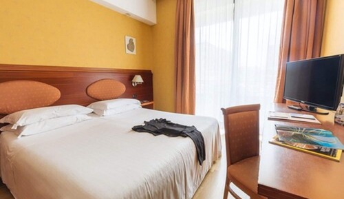 Classic Double or Twin Room