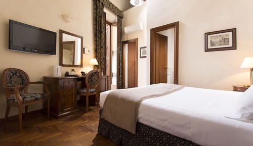 Deluxe Double Room, Balcony