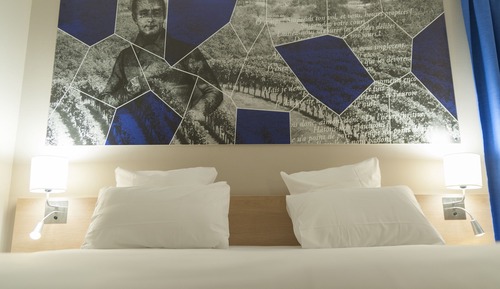 Standard Room Large Bed