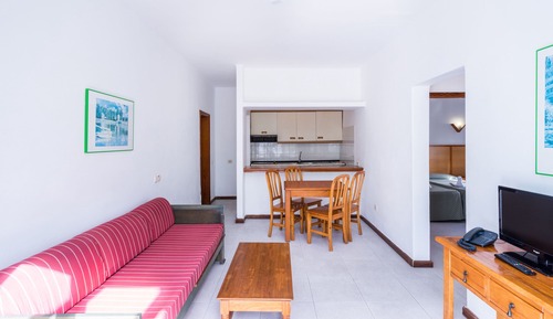 Apartment, 2 Bedrooms (3+ 2)
