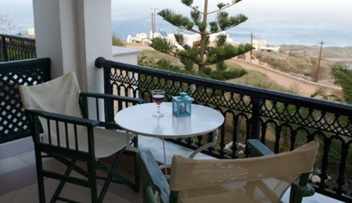 Honeymoon Suite