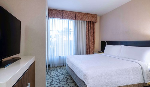 One king bed junior suite