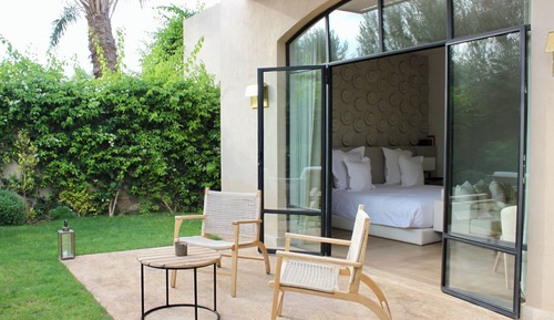 Ksara Large Suite