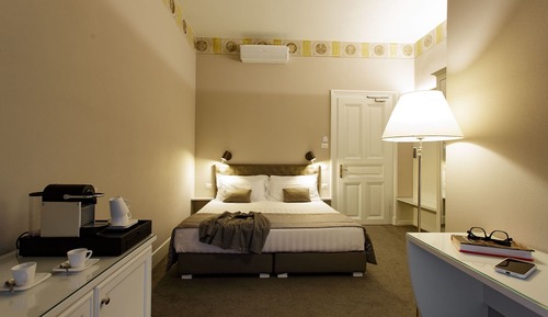 Standard Double Room, Lake View
