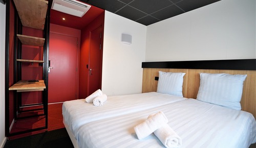 Deluxe Quadruple Room
