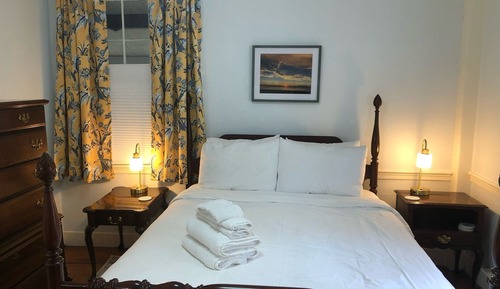Harbor Room