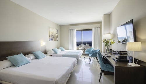 Quadruple Room, Balcony, Sea View