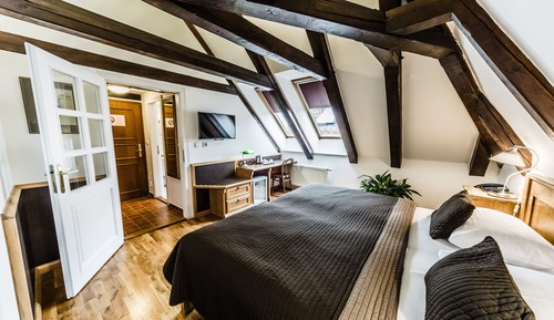 Standard Double or Twin Room, River View