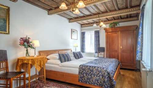 Junior Room