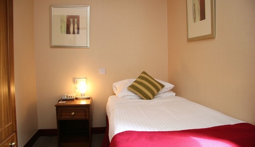 Single Room
