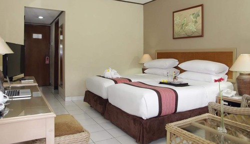 Deluxe Twin Room, Garden View