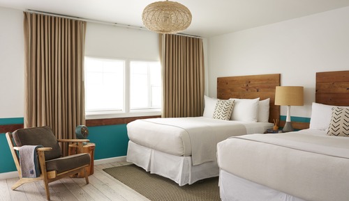 Room, 2 Queen Beds, Fireplace