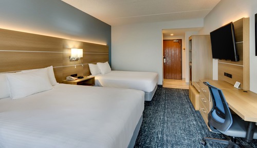 Deluxe Room, 2 Queen Beds, Patio, Beachside
