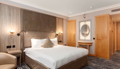 Superior Room, 1 Queen Bed