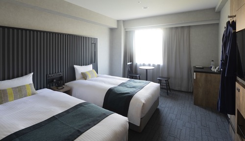 20 Sqm, Deluxe Twin Room, Park View (Bed Type: Single bed is arranged)