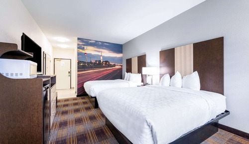 Room, 2 Queen Beds, Accessible, Non Smoking