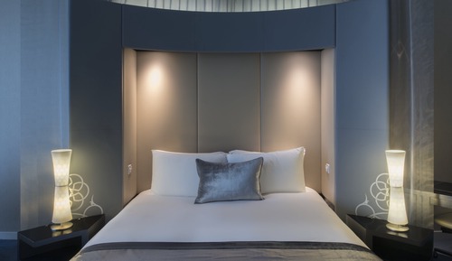 Spectacular Room, Room, 1 King Bed, Non Smoking, City View