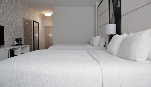 Room, 2 Queen Beds, Accessible, Non Smoking (Mobility)