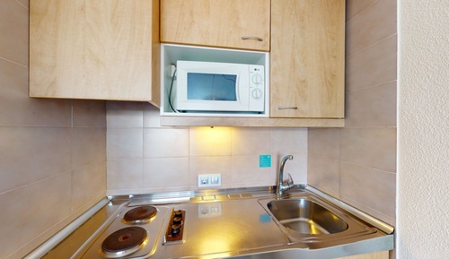 One Bedroom Apartment