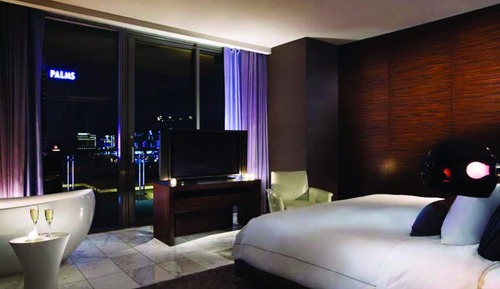 Palms Place - One Bedroom Suite