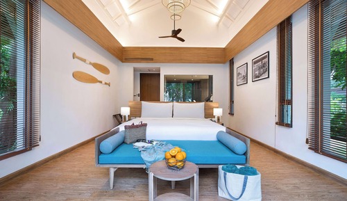 Villa, 1 King Bed (Pool)