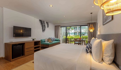 Family Room, Connecting Rooms (Premier Garden Terrace)
