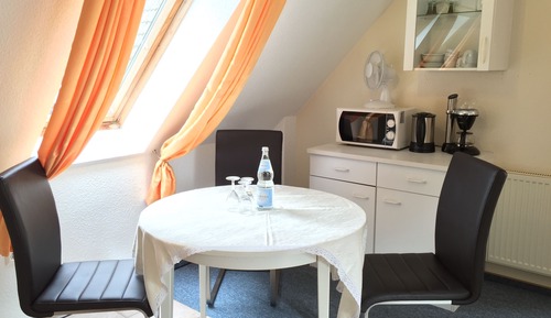 Condo, 2 Bedrooms