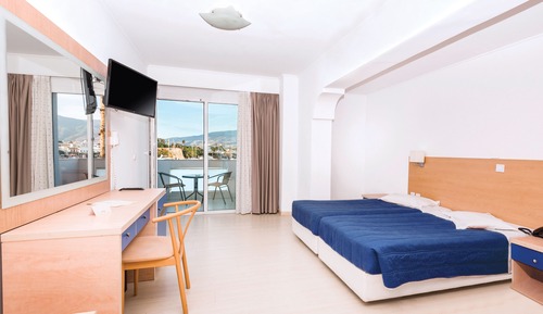 Twin Room, Harbor View