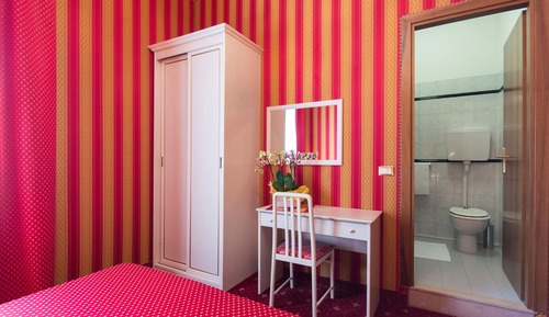 Classic Triple Room